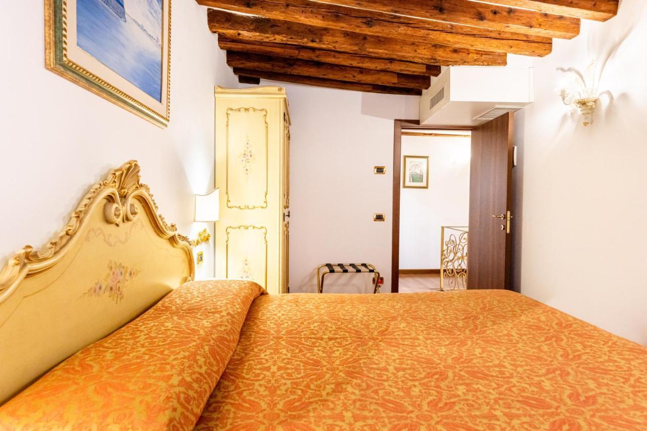Apartamento Ca' Pinelli Venecia Exterior foto