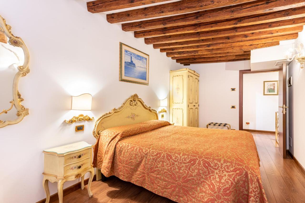 Apartamento Ca' Pinelli Venecia Exterior foto